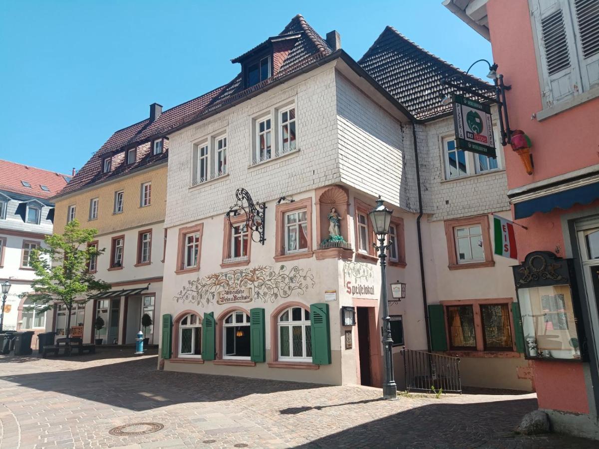 Appartement Schlossberg, Gasthaus Hirsch 히르슈호른 외부 사진